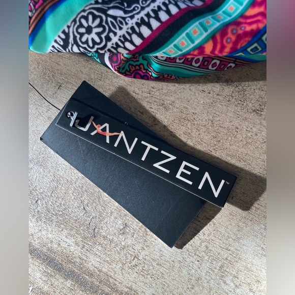 Cute Multi-Colored Jantzen One Piece Bathing Suit. Size 12, NWT - Picture 6 of 10